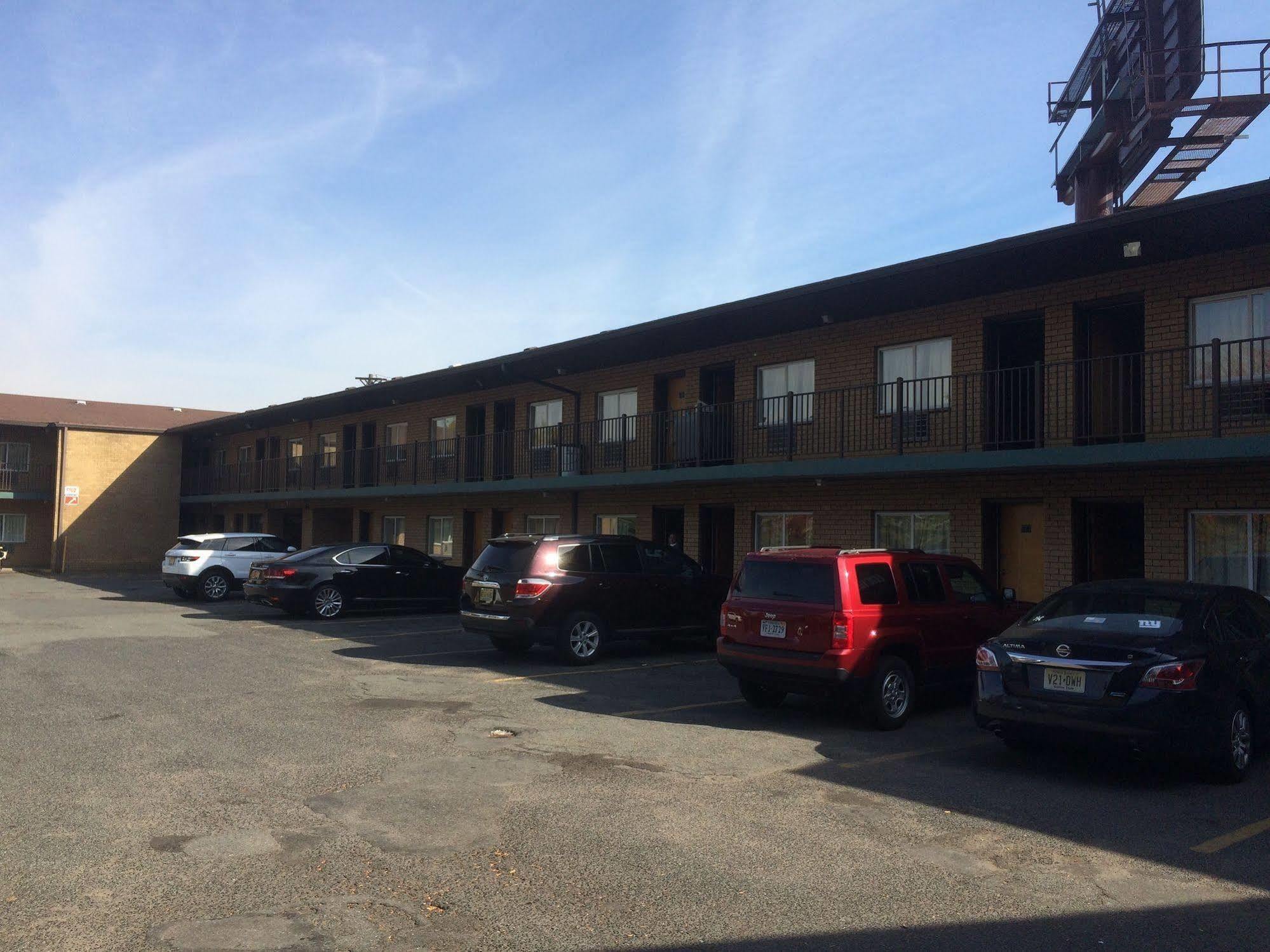 Hudson Plaza Motel Bayonne Jersey City Exteriér fotografie